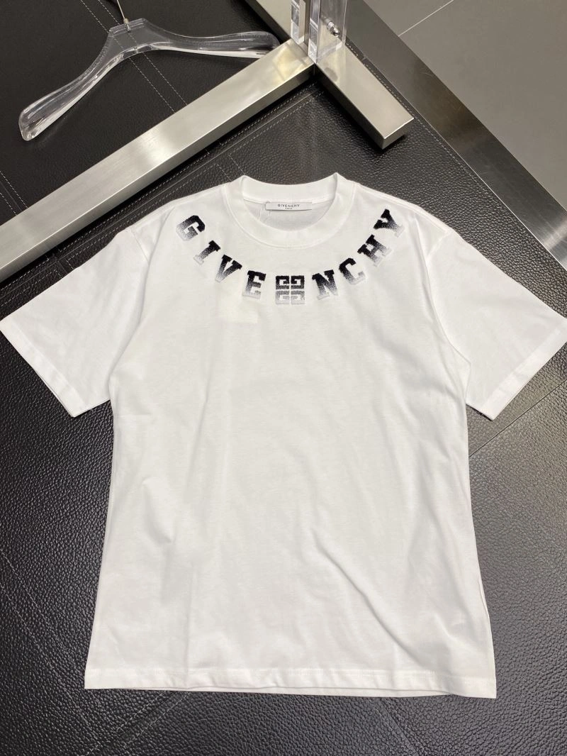 Reliable Givenchy T-Shirts 123856