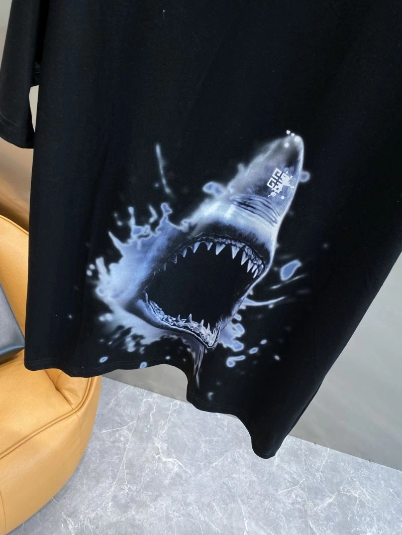 Givenchy T-Shirts NewStyle 123833