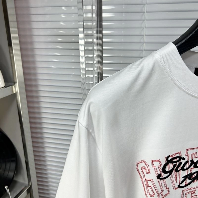 Givenchy T-Shirts TravelReady 123823