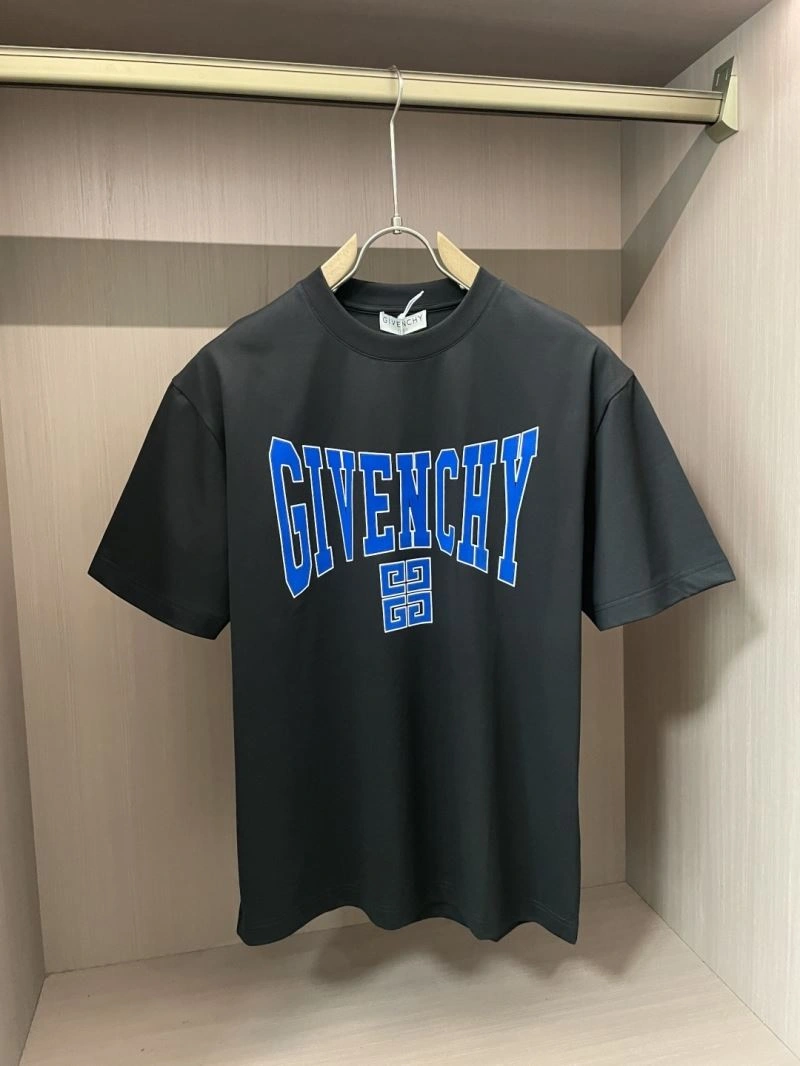 Cozy Givenchy T-Shirts 123837