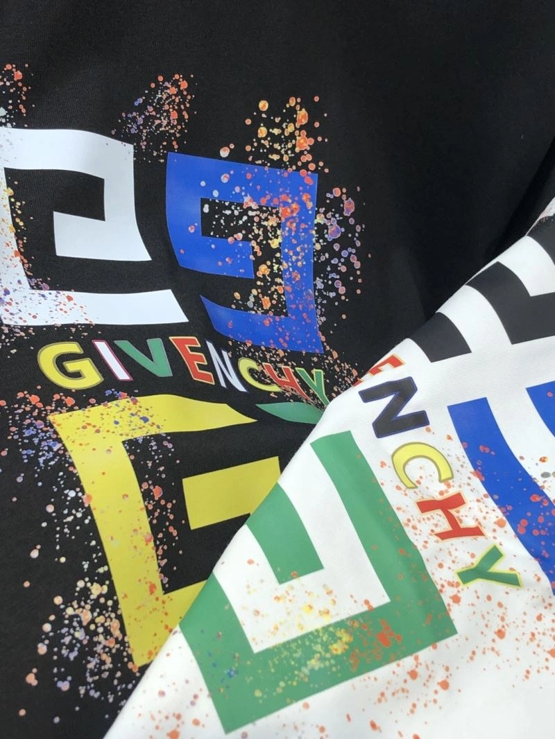 Givenchy T-Shirts Vibrant 123842