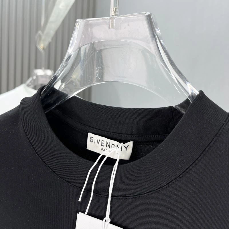Timeless Givenchy T-Shirts 123794
