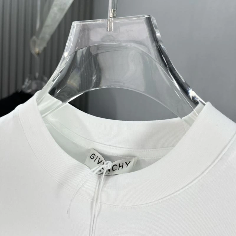Affordable Givenchy T-Shirts 123784