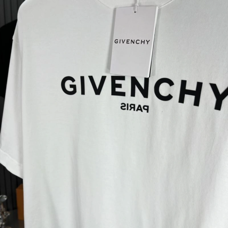 Affordable Givenchy T-Shirts 123784