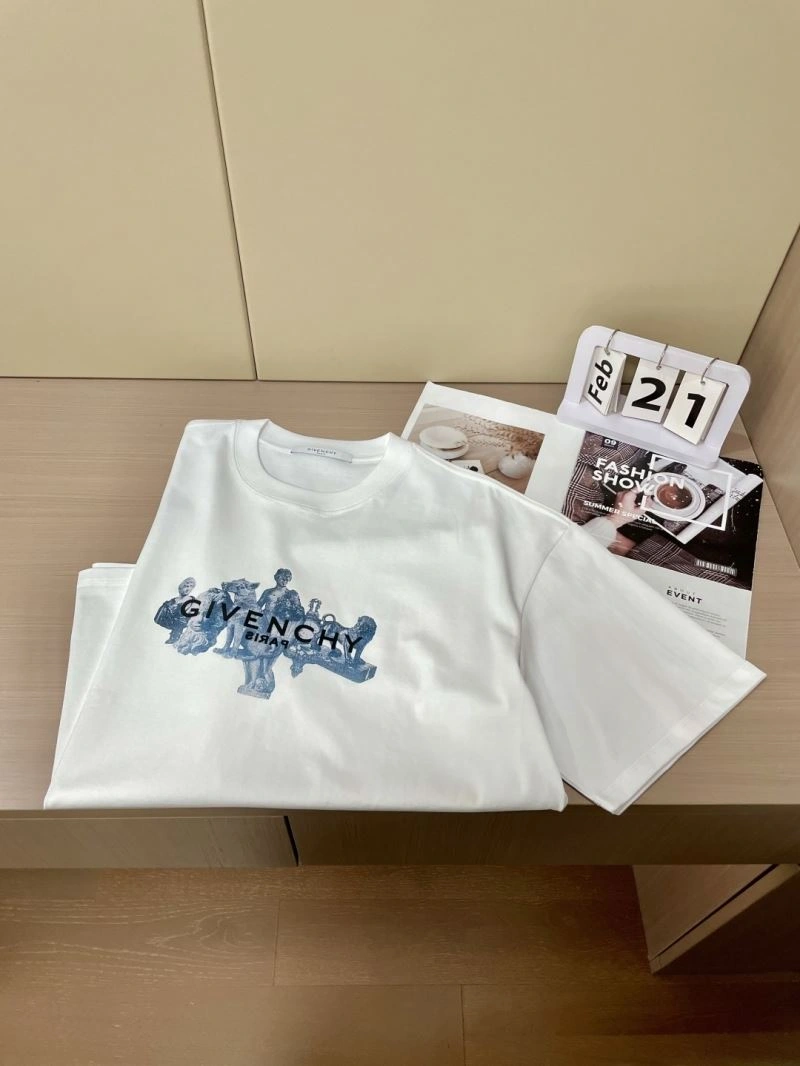 Givenchy T-Shirts TravelReady 123808
