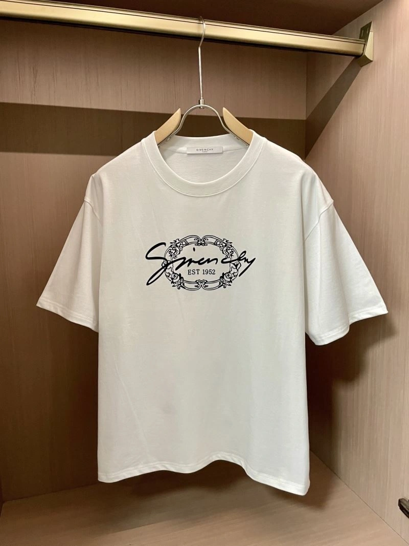 Efficient Givenchy T-Shirts 123805
