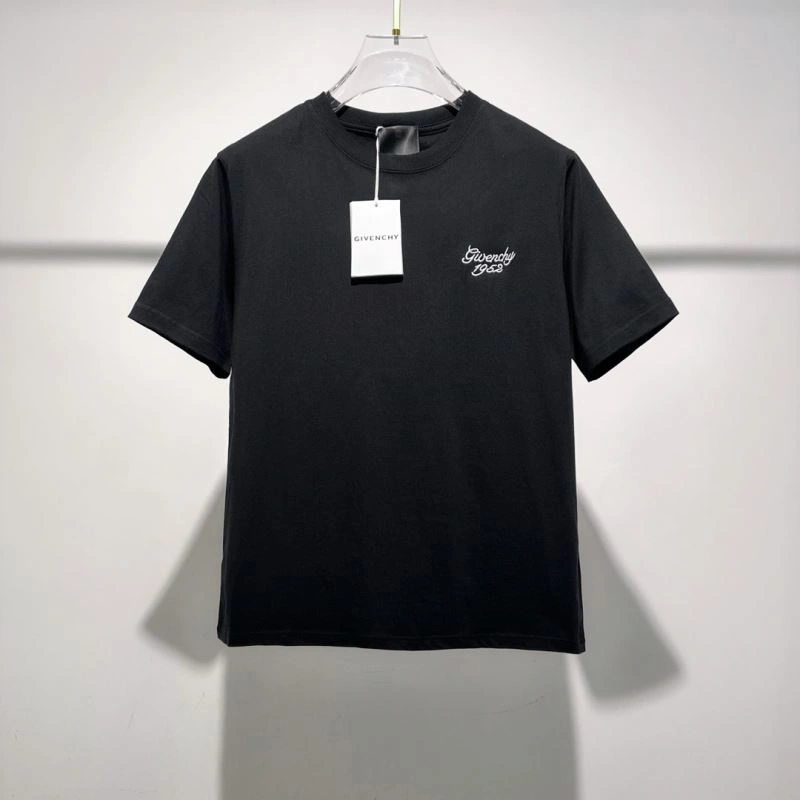 Supportive Givenchy T-Shirts 123809