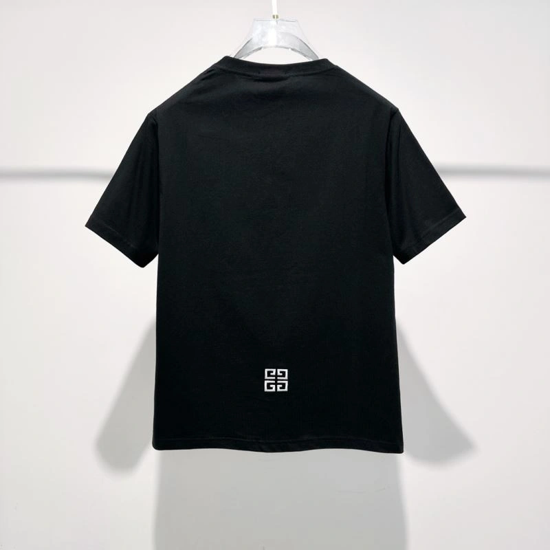 Supportive Givenchy T-Shirts 123809