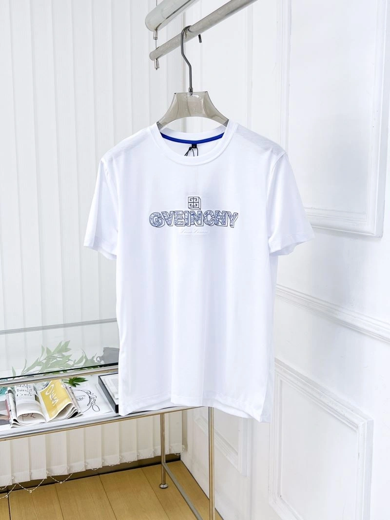 Fashionable Givenchy T-Shirts 123803