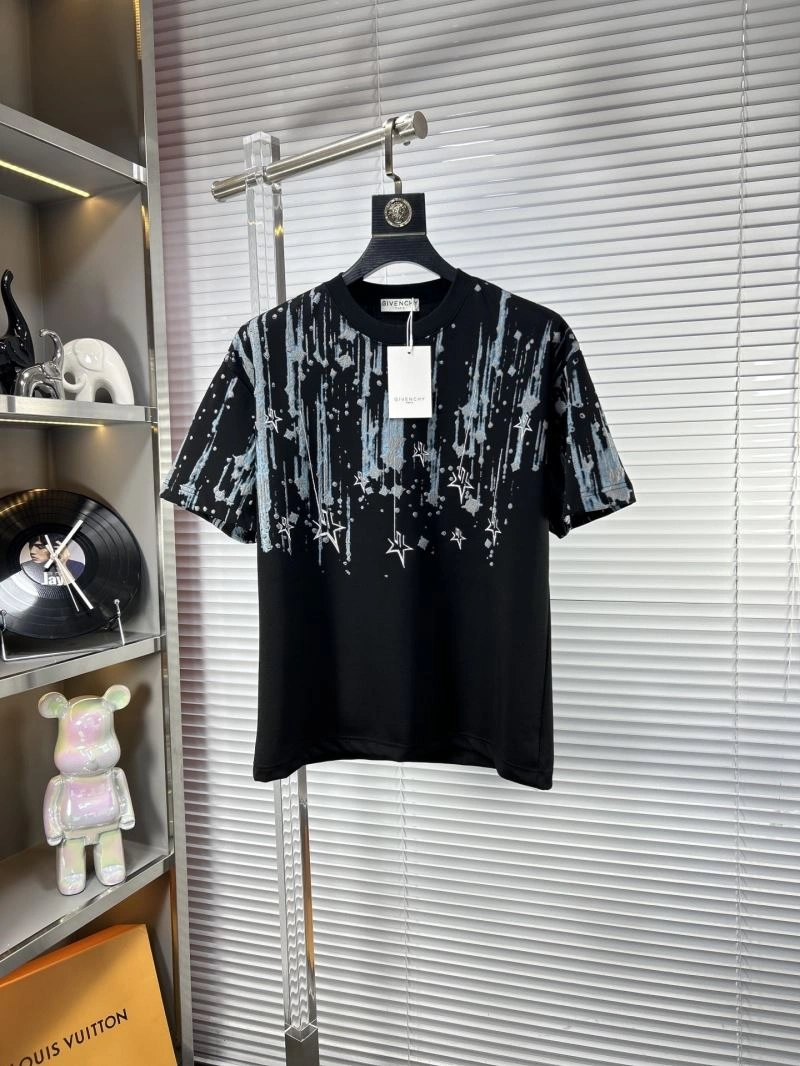Durable Givenchy T-Shirts 123781