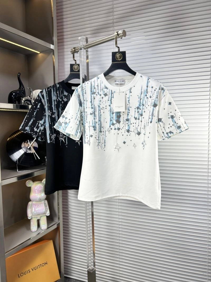 Durable Givenchy T-Shirts 123781