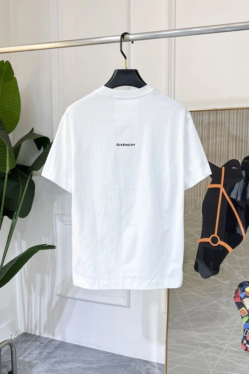AllSeason Givenchy T-Shirts 123778