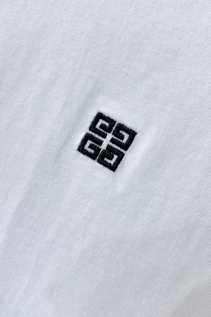 AllSeason Givenchy T-Shirts 123778