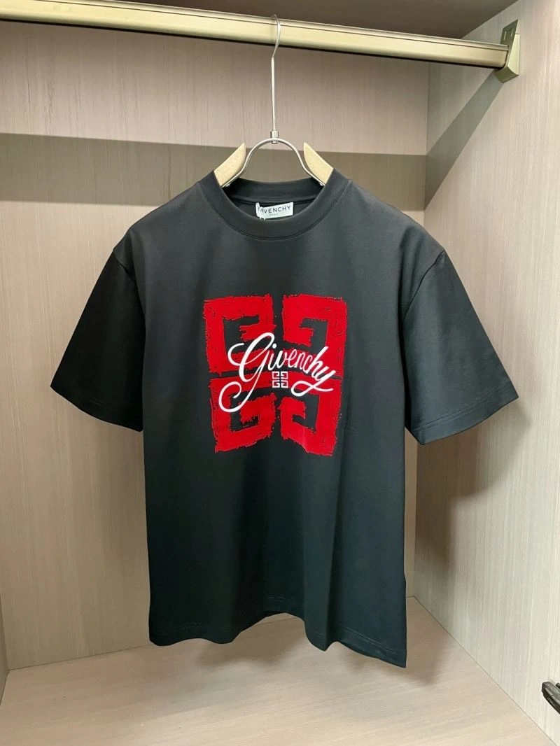Givenchy T-Shirts Resilient 123774