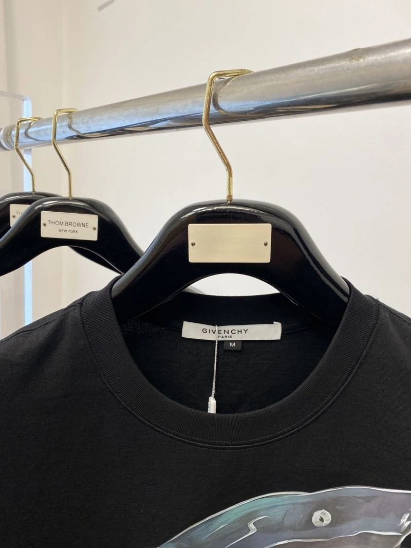 Givenchy T-Shirts Comfortable 123771