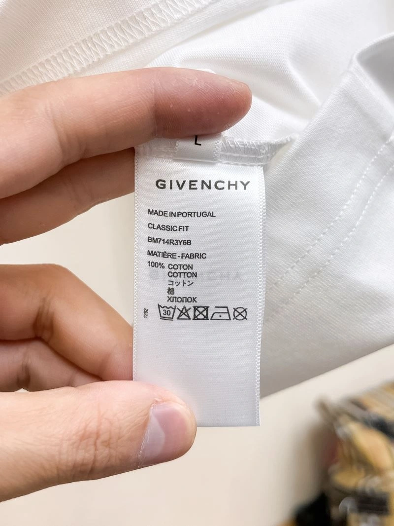TravelReady Givenchy T-Shirts 123765
