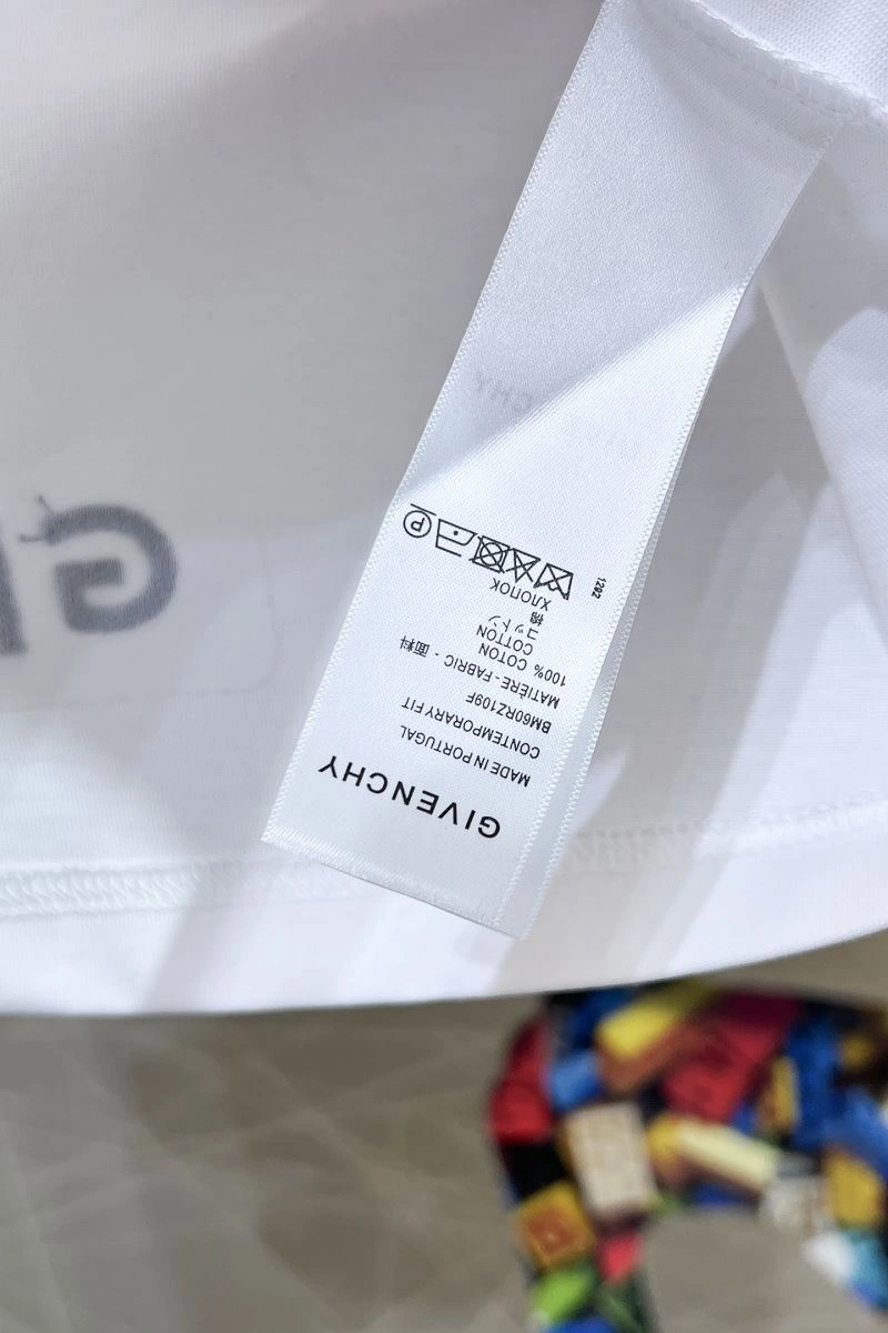 Givenchy T-Shirts Minimalist 123764