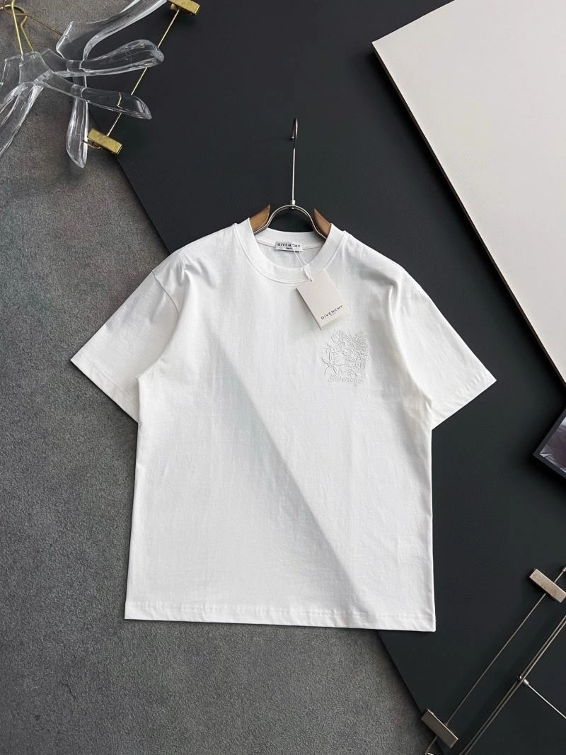 Givenchy T-Shirts Supportive 123757