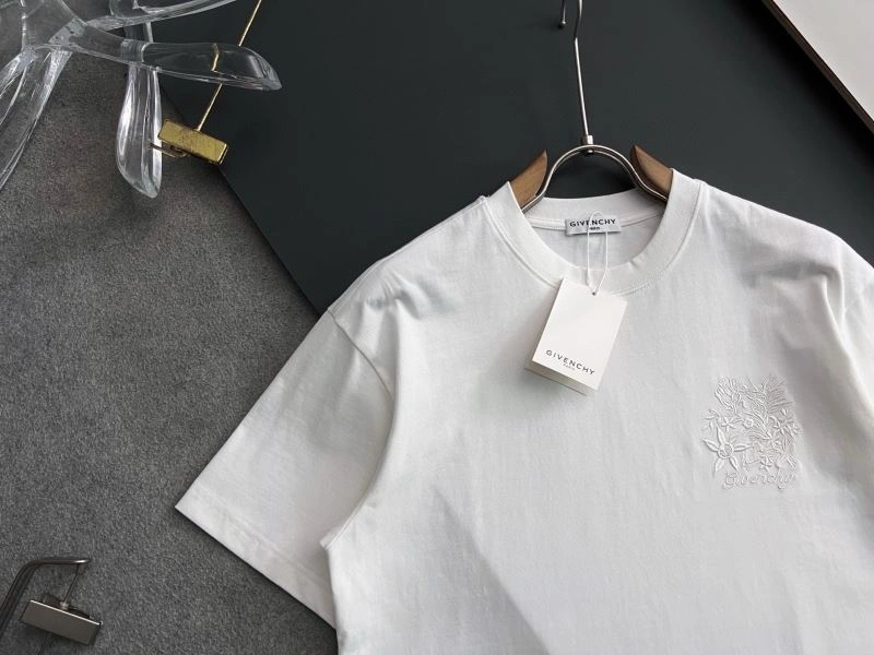 Givenchy T-Shirts Supportive 123757