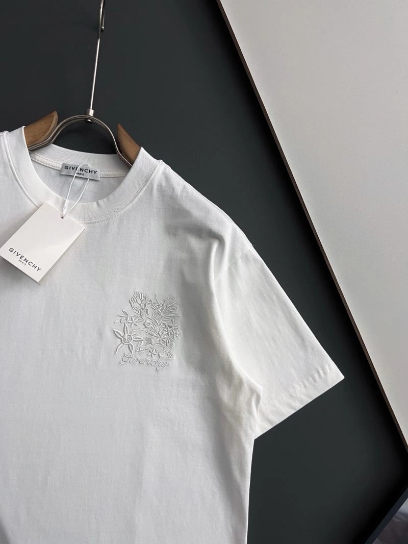 Givenchy T-Shirts Supportive 123757
