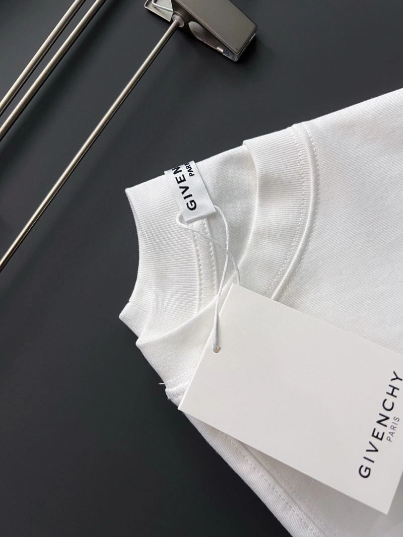 Givenchy T-Shirts Supportive 123757