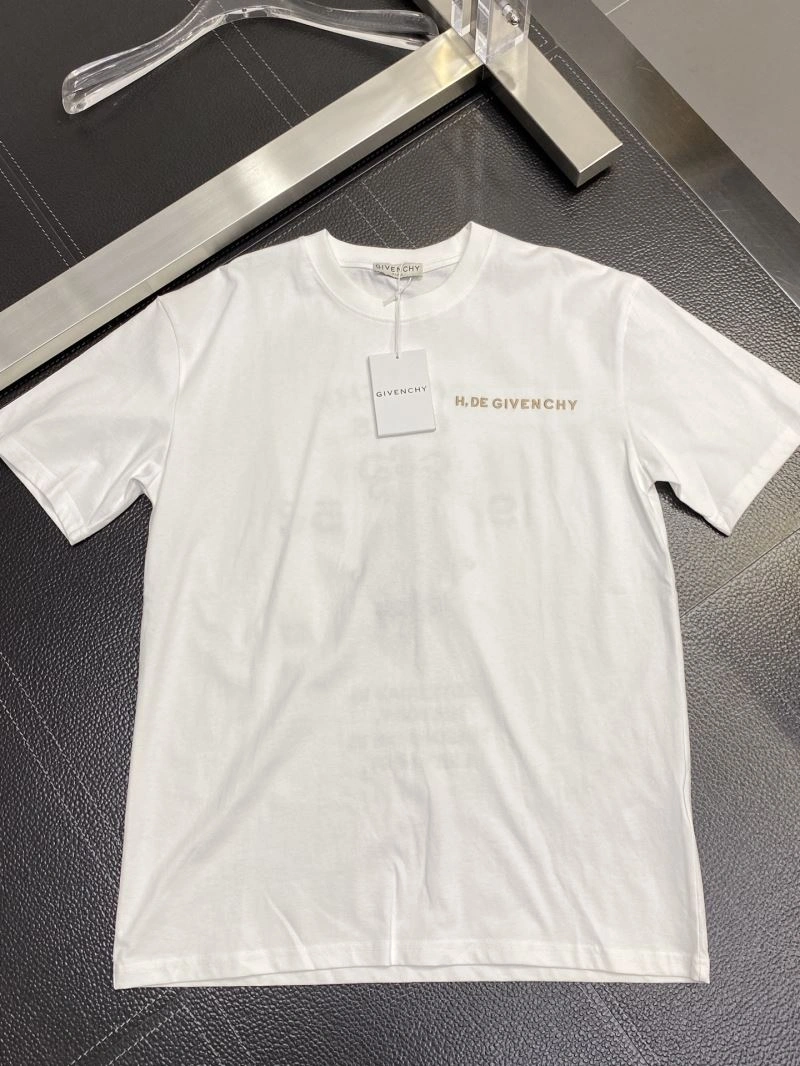 Contemporary Givenchy T-Shirts 123756