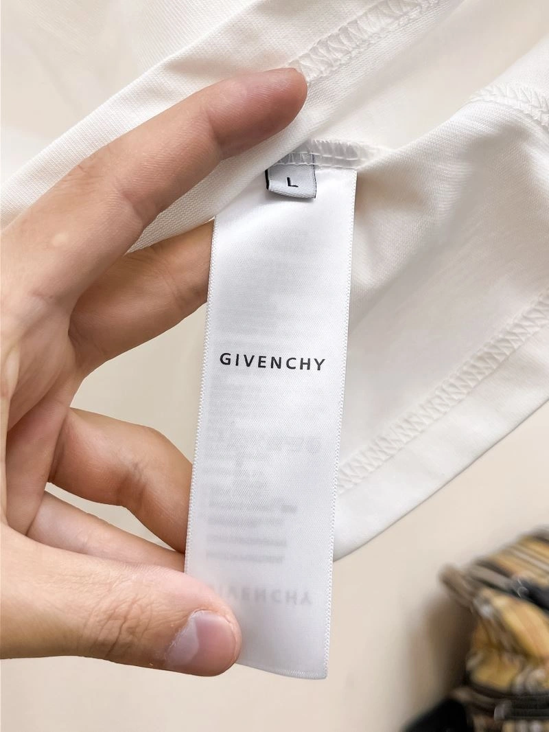 Givenchy T-Shirts AllSeason 123750