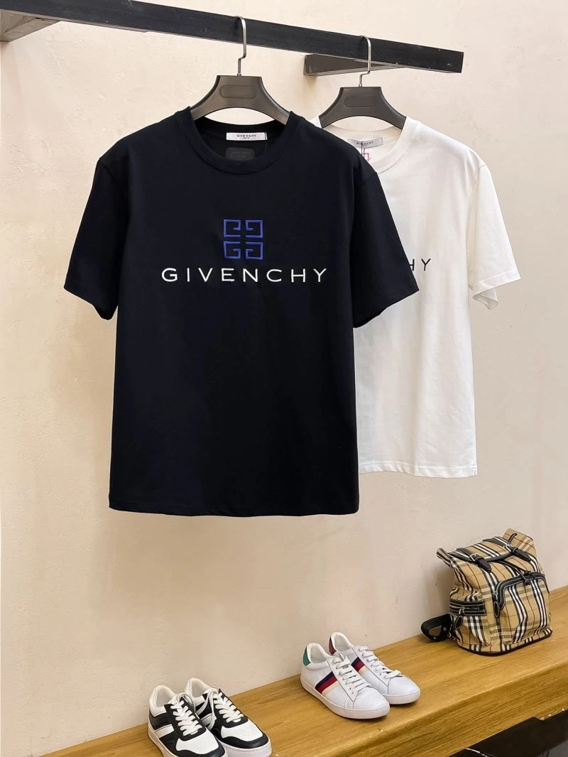 Givenchy T-Shirts AllSeason 123750