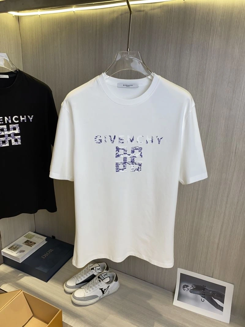 Givenchy T-Shirts ModernLook 123754