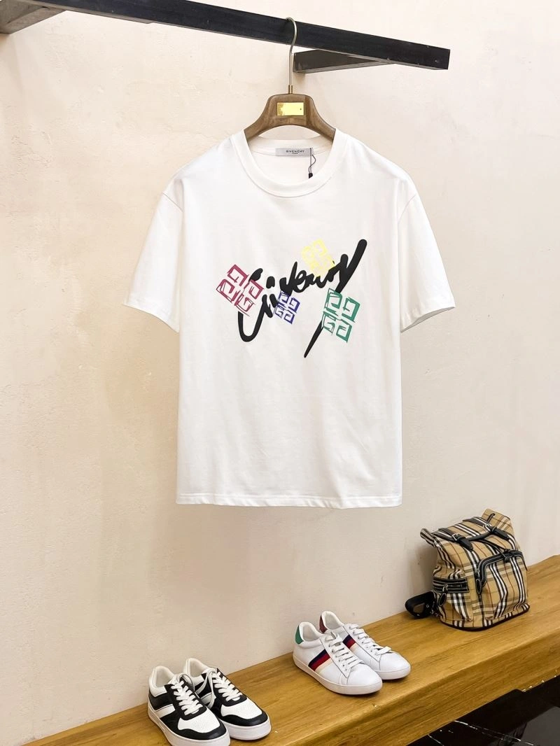 Effortless Givenchy T-Shirts 123743
