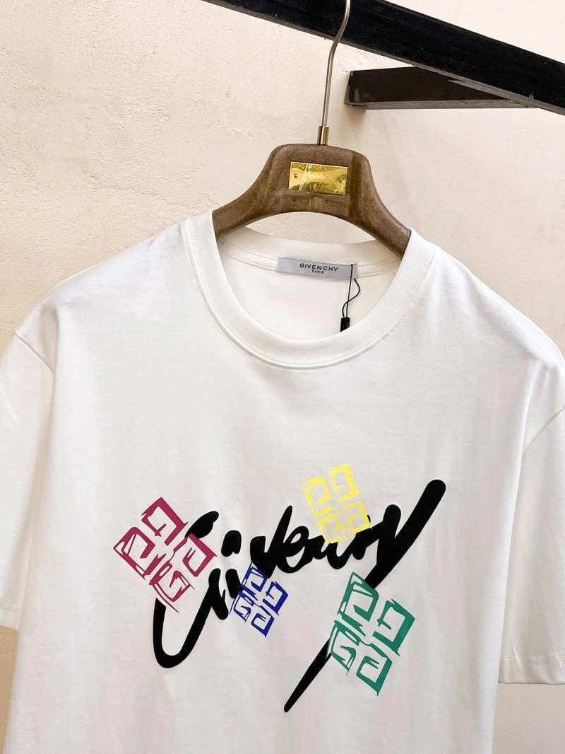 Effortless Givenchy T-Shirts 123743