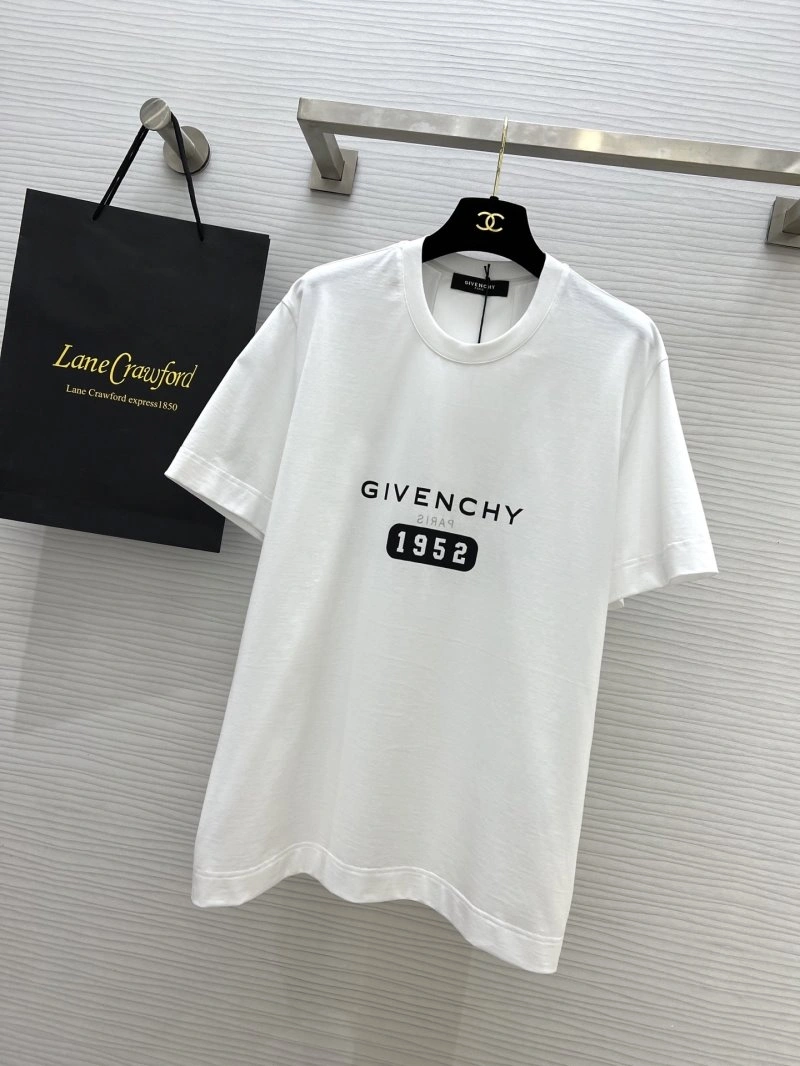 Elegant Givenchy T-Shirts 123508