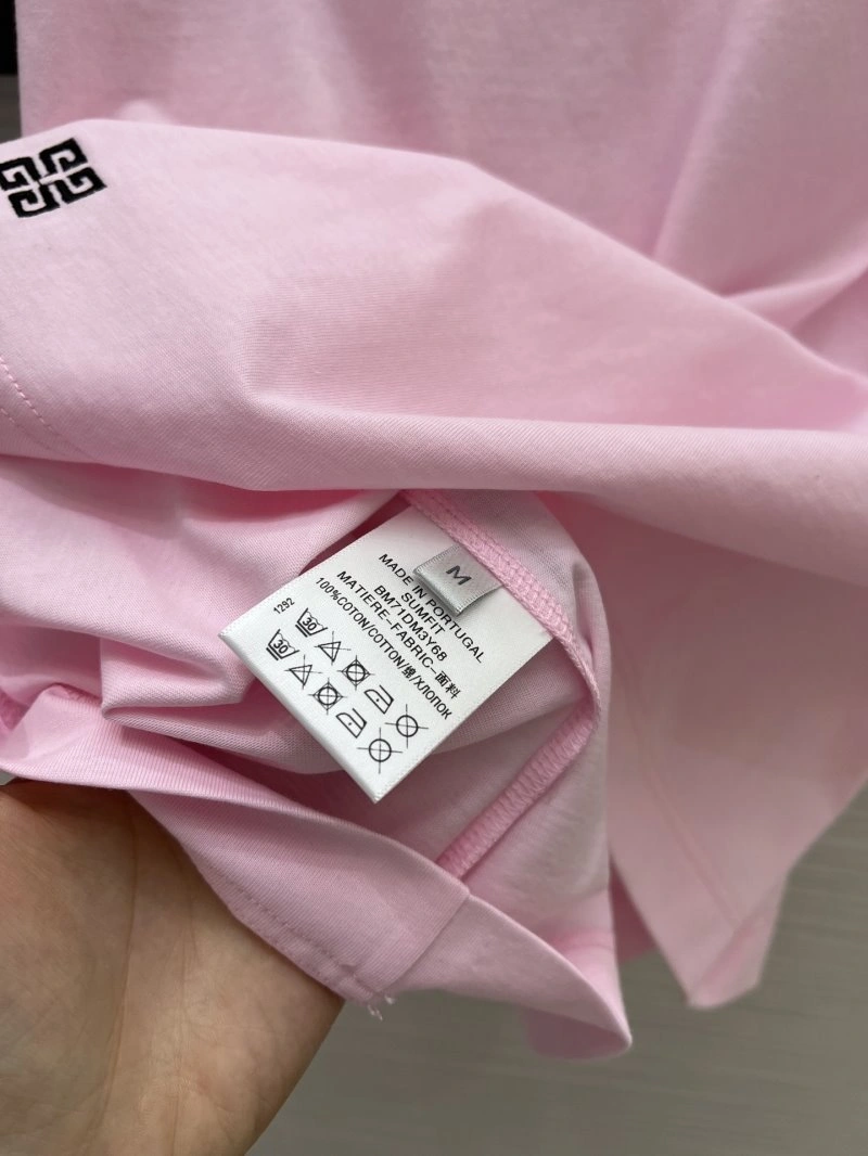 Givenchy T-Shirts Vibrant 123512