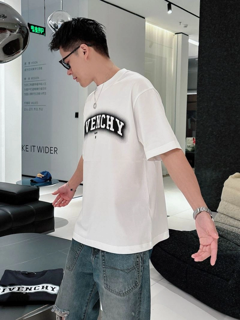 Givenchy T-Shirts WrinkleFree 123725