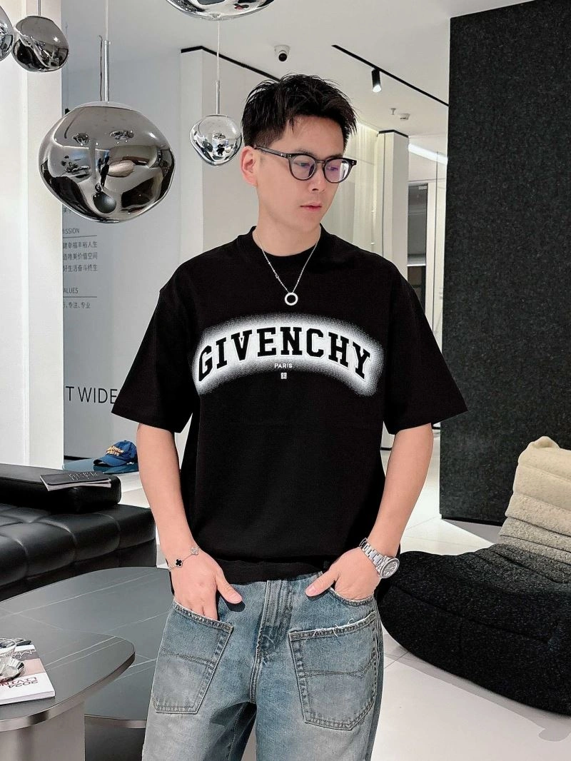 HighQuality Givenchy T-Shirts 123723