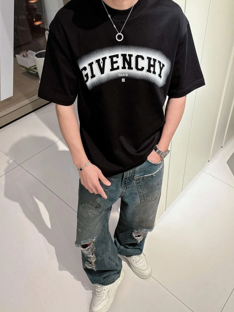 HighQuality Givenchy T-Shirts 123723