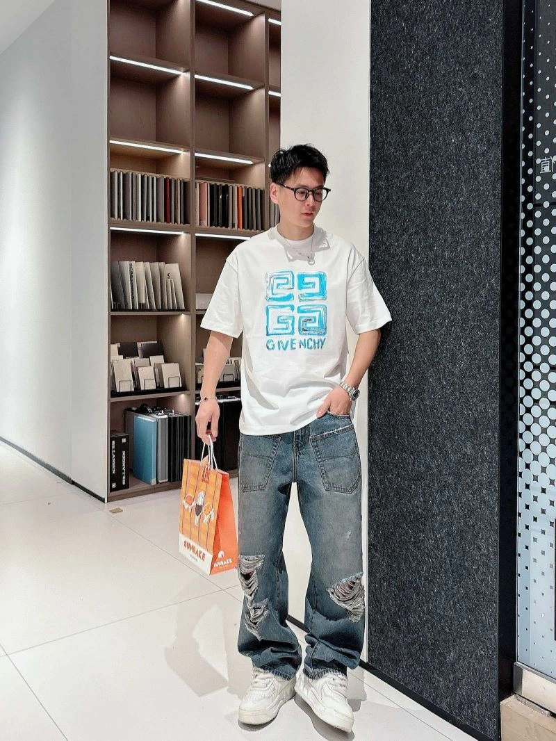 Givenchy T-Shirts Classic 123720