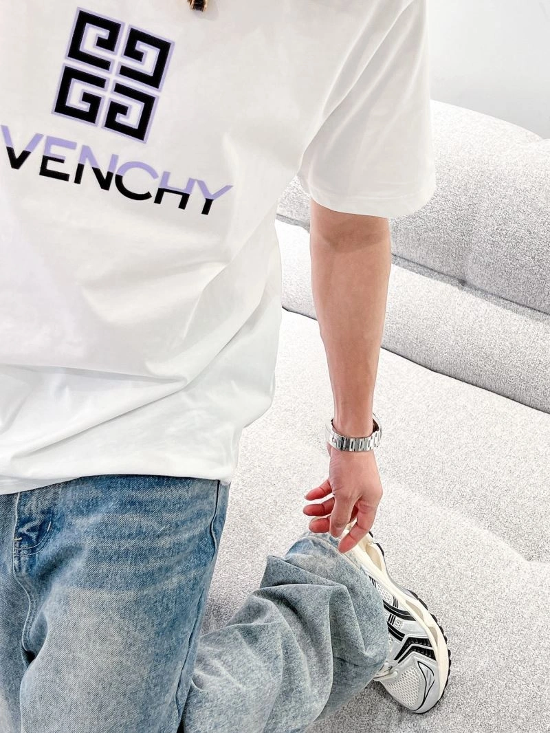EasyCare Givenchy T-Shirts 123715