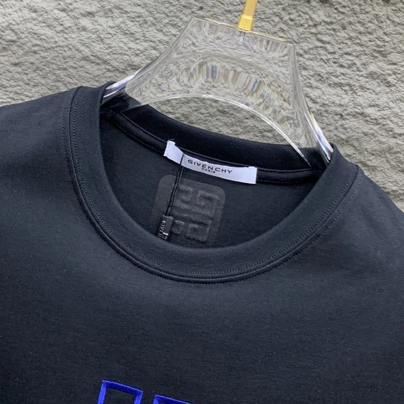 Timeless Givenchy T-Shirts 123707