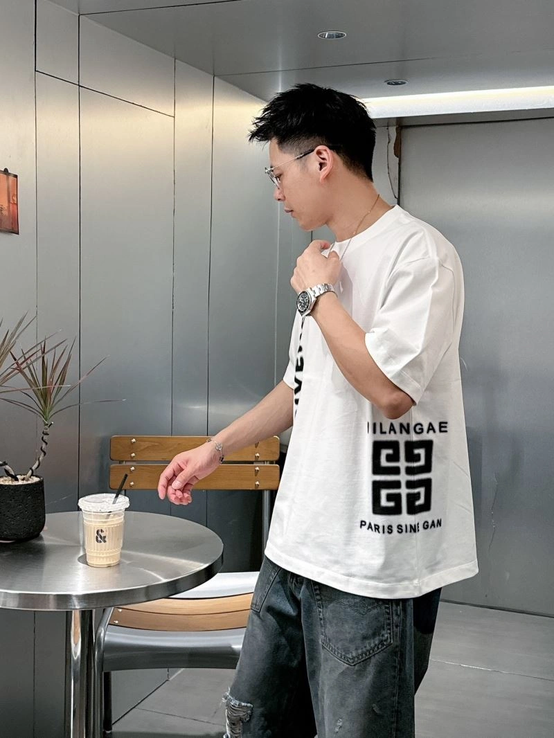 Givenchy T-Shirts Lightweight 123713