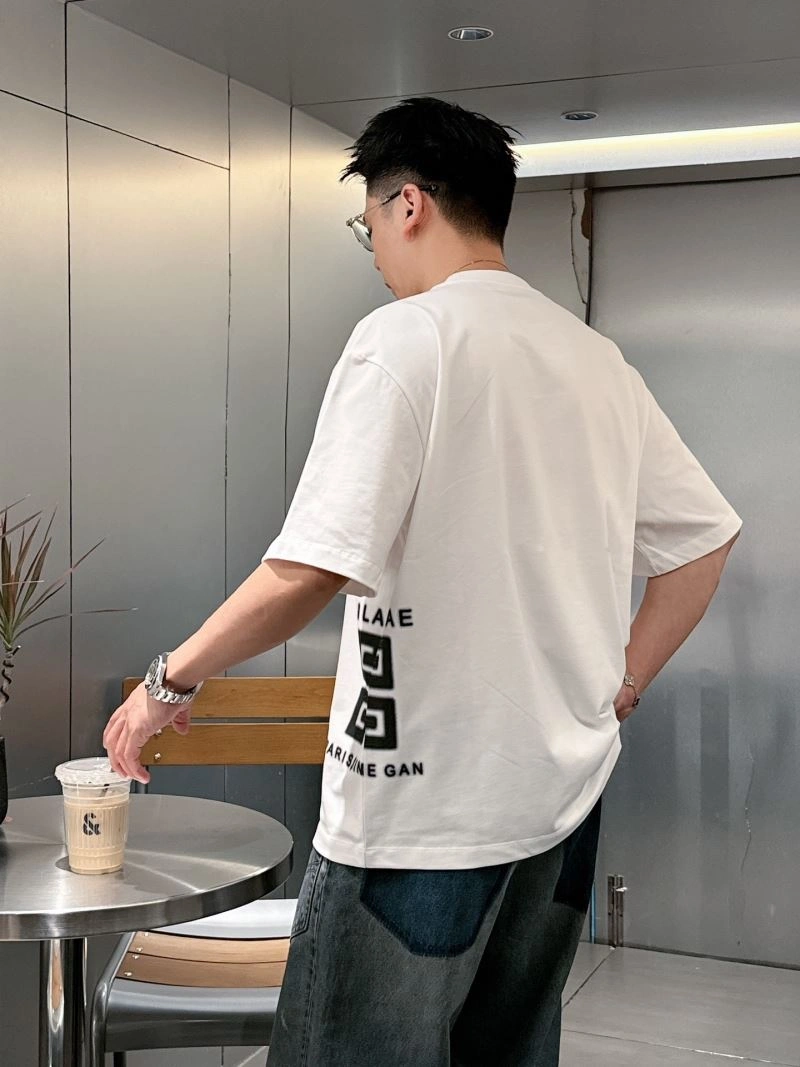 Givenchy T-Shirts Lightweight 123713