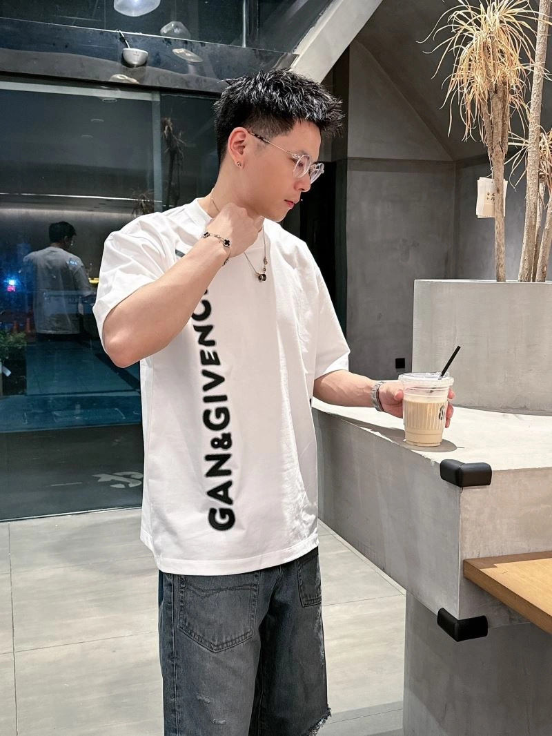 Givenchy T-Shirts Lightweight 123713