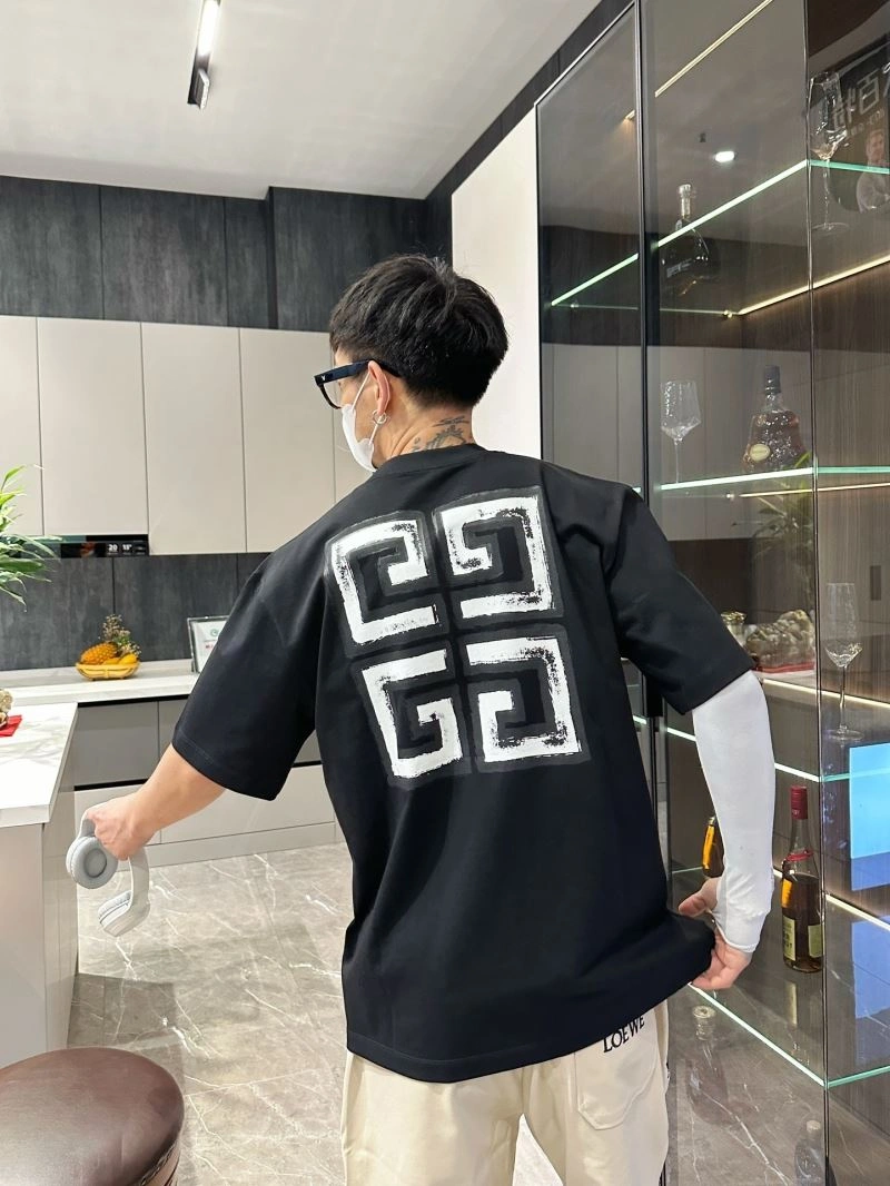 Givenchy T-Shirts AllSeason 123698