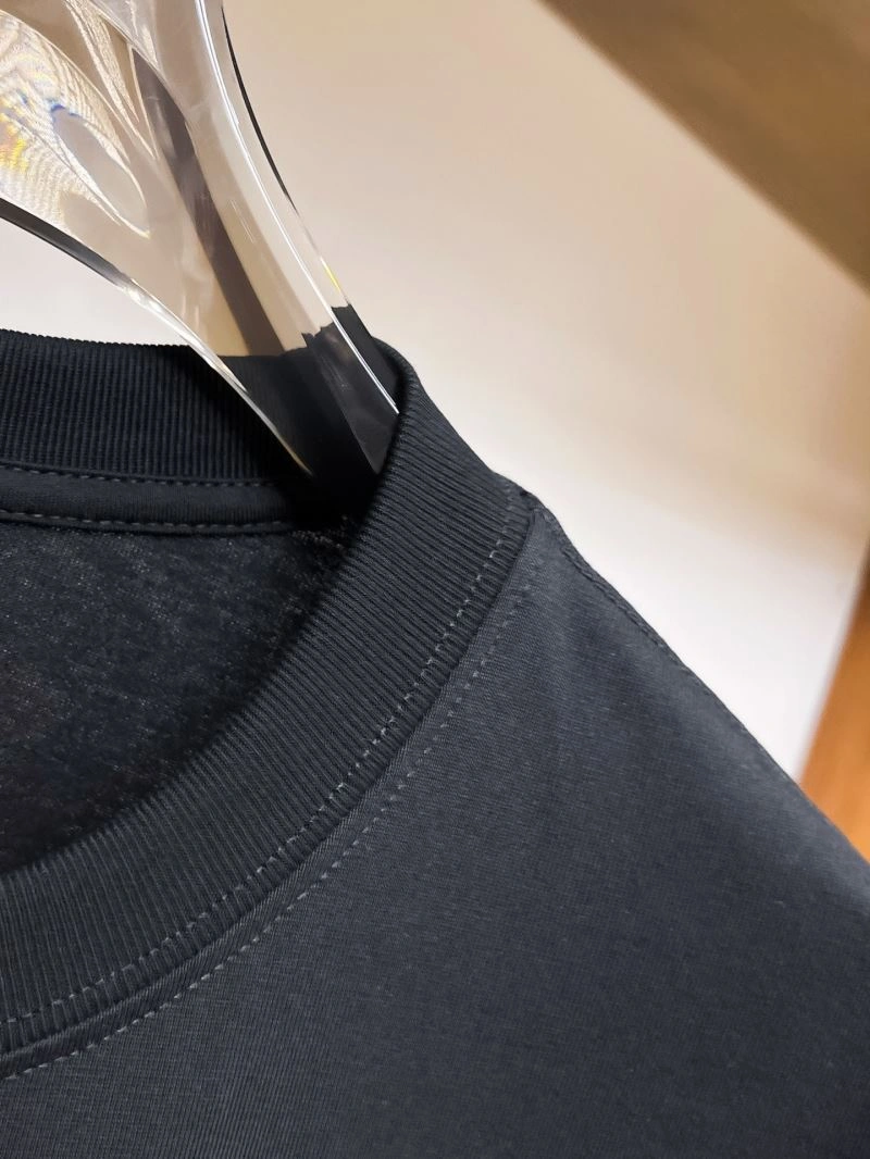 WellDesigned Givenchy T-Shirts 123695