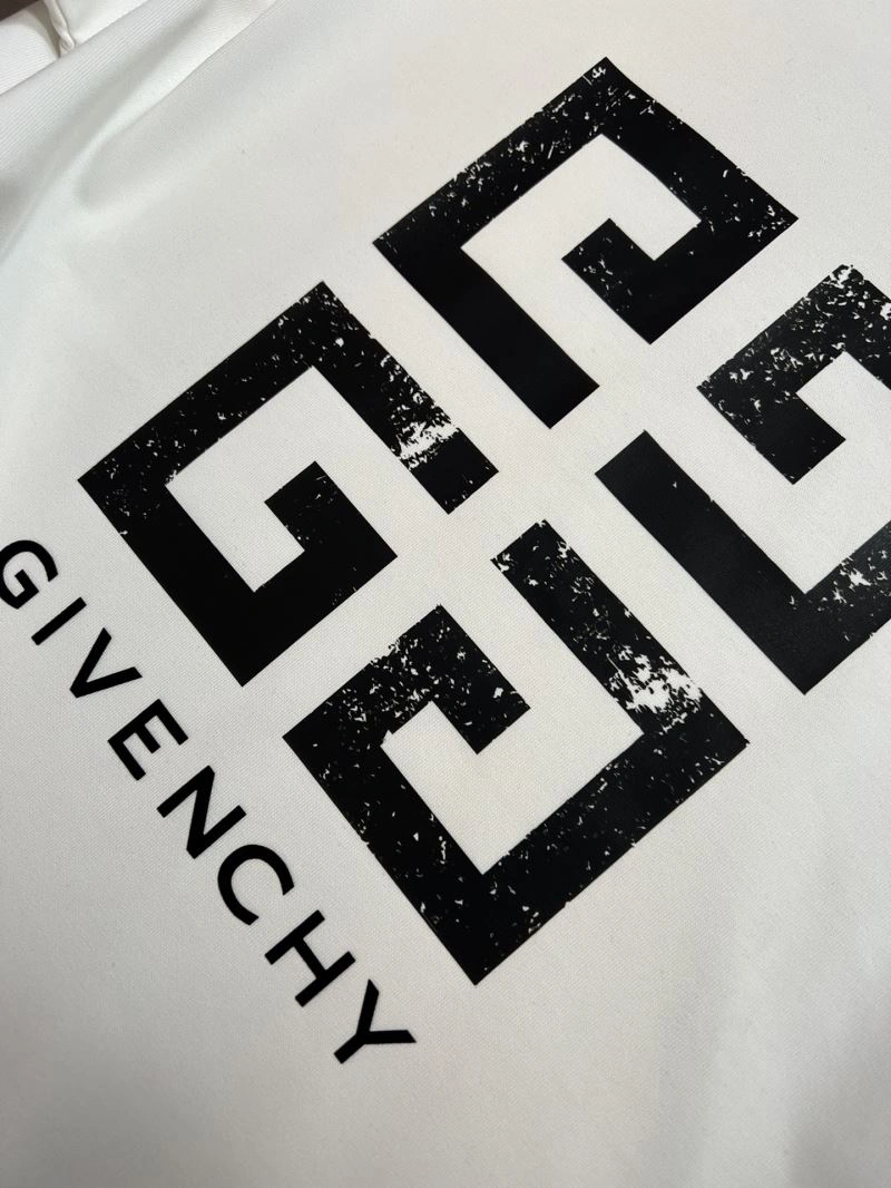 Givenchy T-Shirts WellDesigned 123692