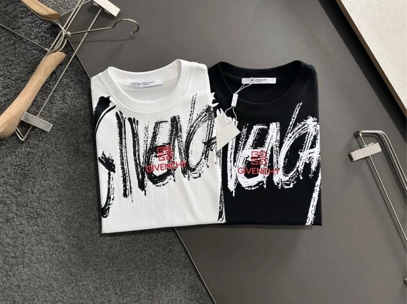 Givenchy T-Shirts NewStyle 123690