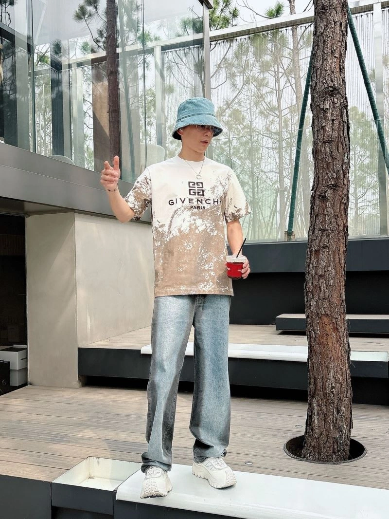 Neat Givenchy T-Shirts 123685