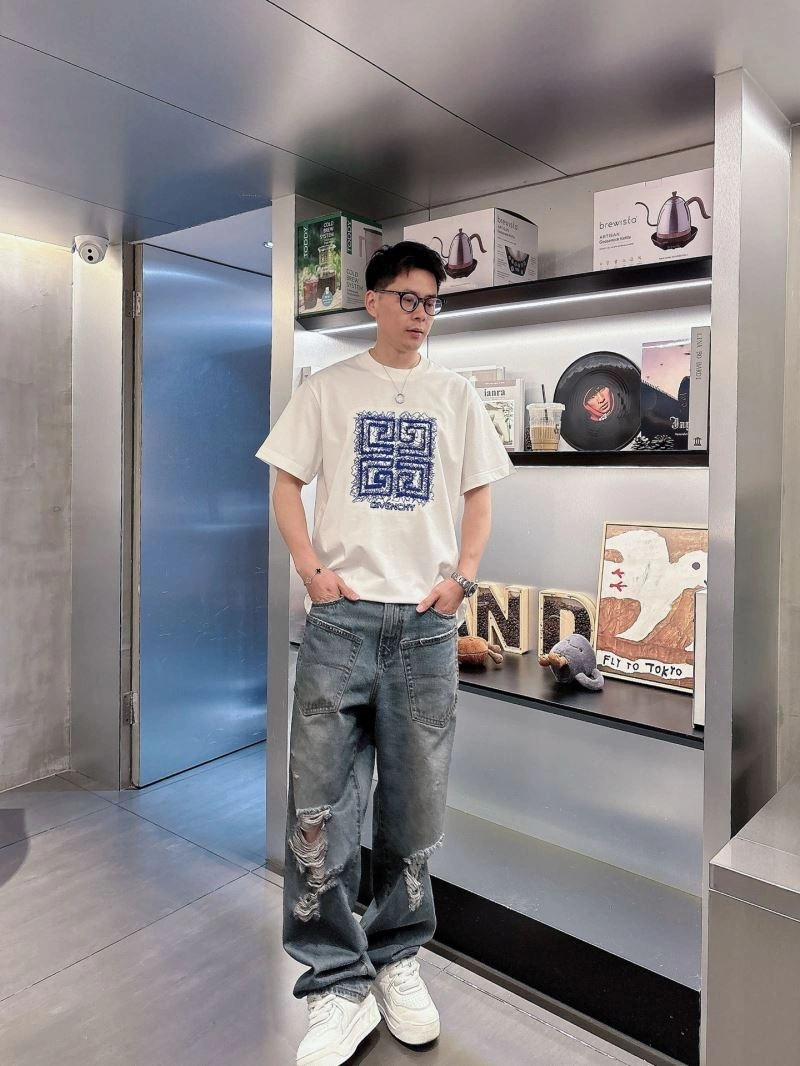 Givenchy T-Shirts SoftTouch 123683
