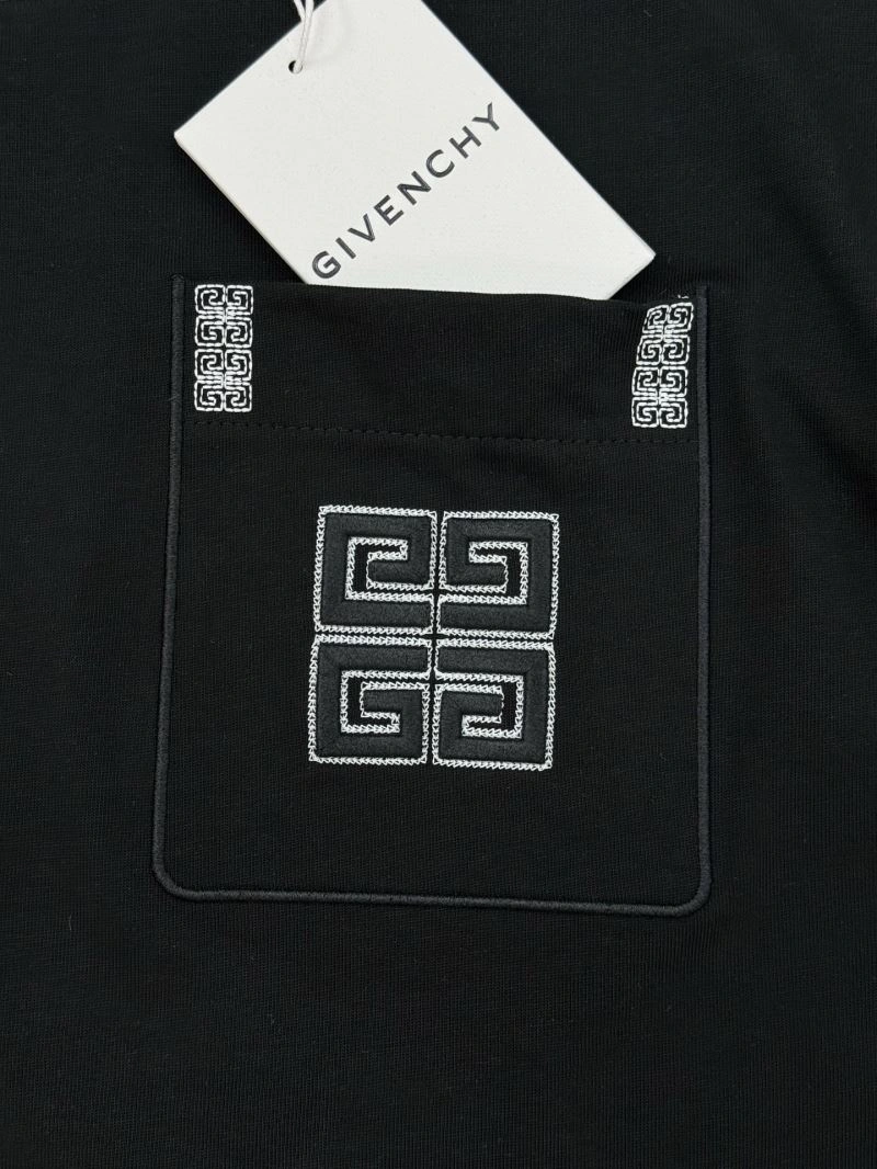 Givenchy T-Shirts Breathable 123681