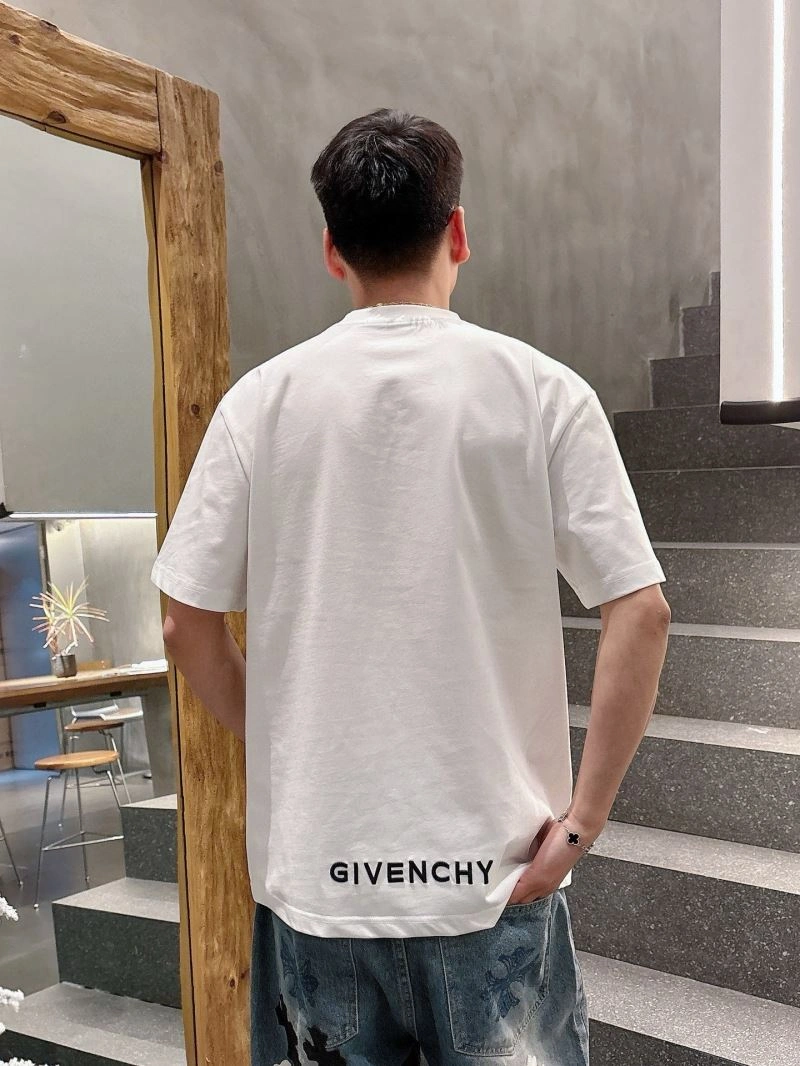 Givenchy T-Shirts Breathable 123681